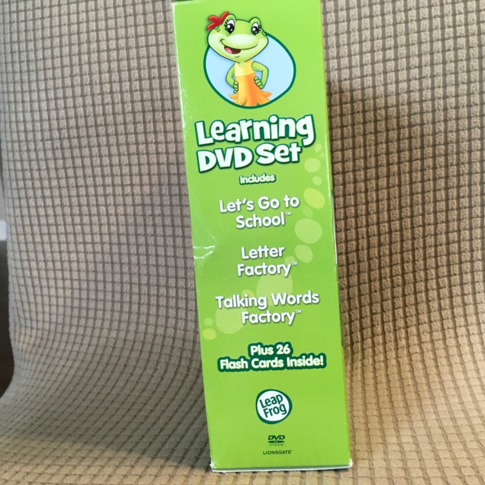 Leap Frog Learning DVD Set with Flashcards - Picture 3 of 8